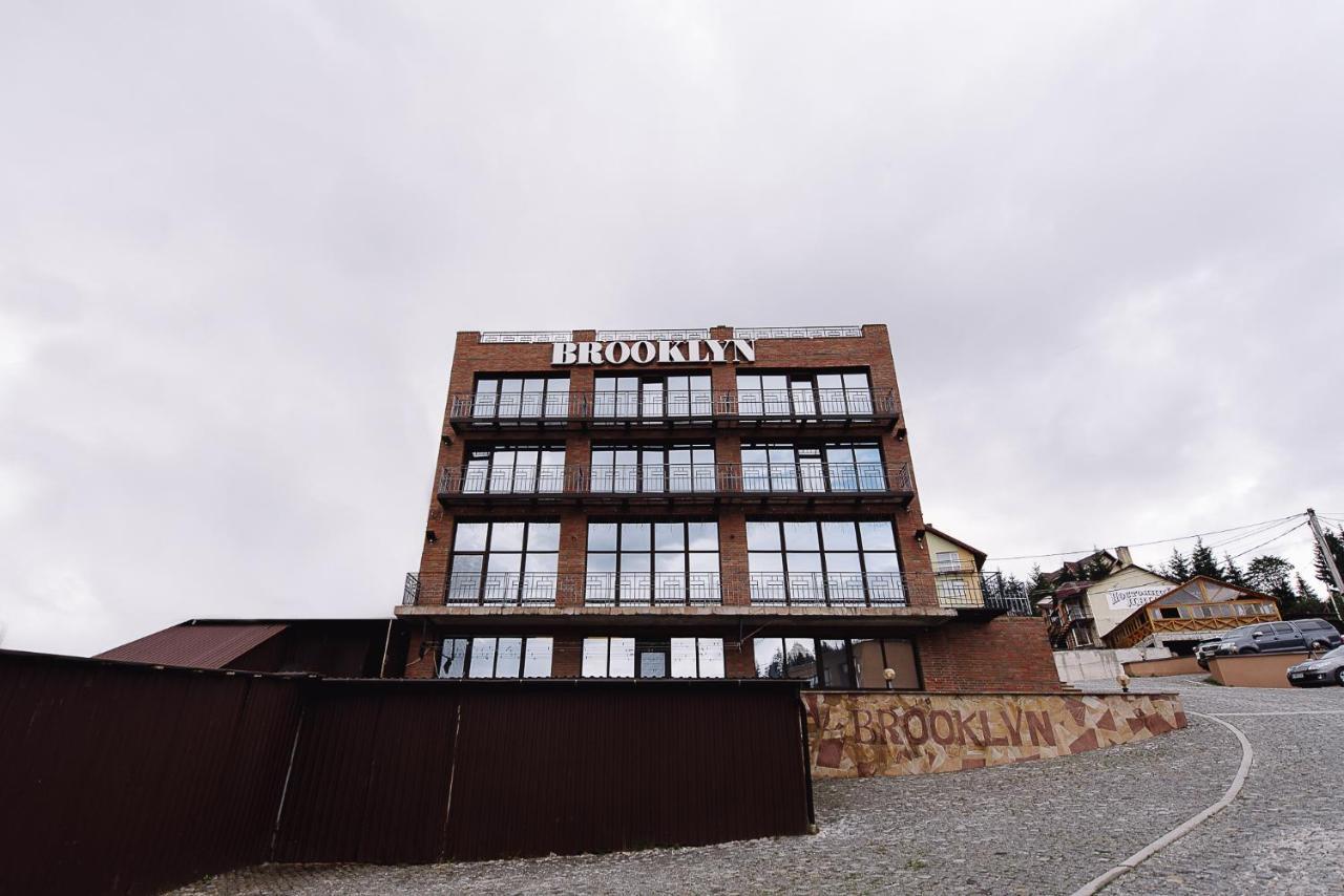 Brooklyn Hotell Jablunytsja Eksteriør bilde