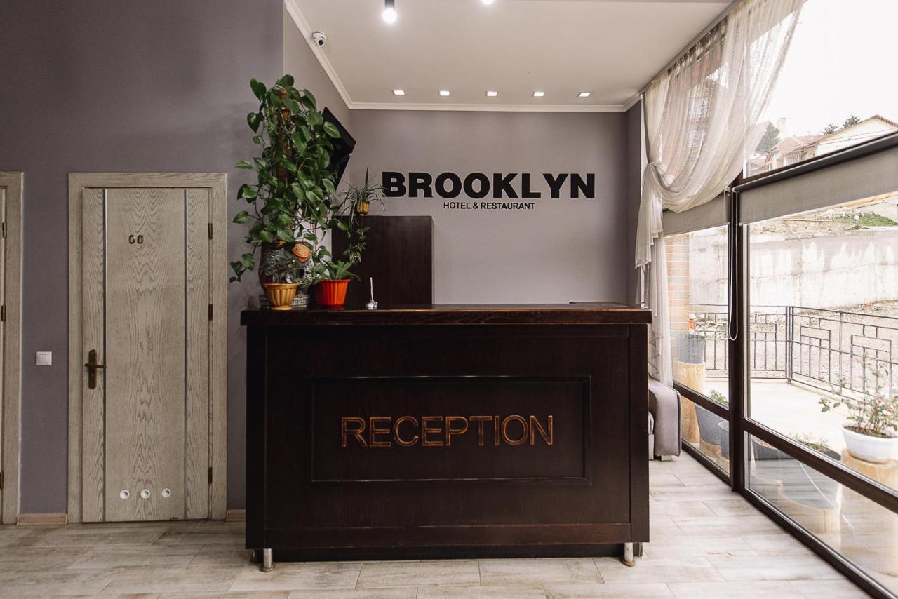Brooklyn Hotell Jablunytsja Eksteriør bilde
